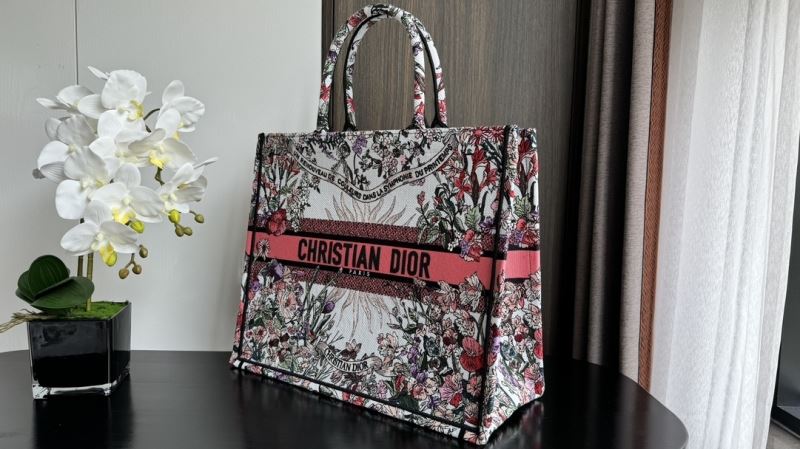 Christian Dior Shopping Bags